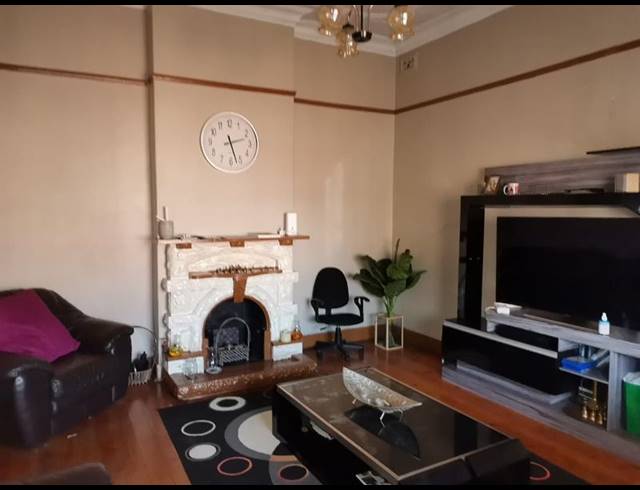 3 BEDROOM HOUSE FOR SALE IN FOREST HILL